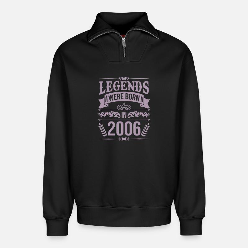 Legenden wurden 2006 geboren - Relaxed Unisex Organic Half Zip Sweatshirt – von SPREAD - Schwarz
