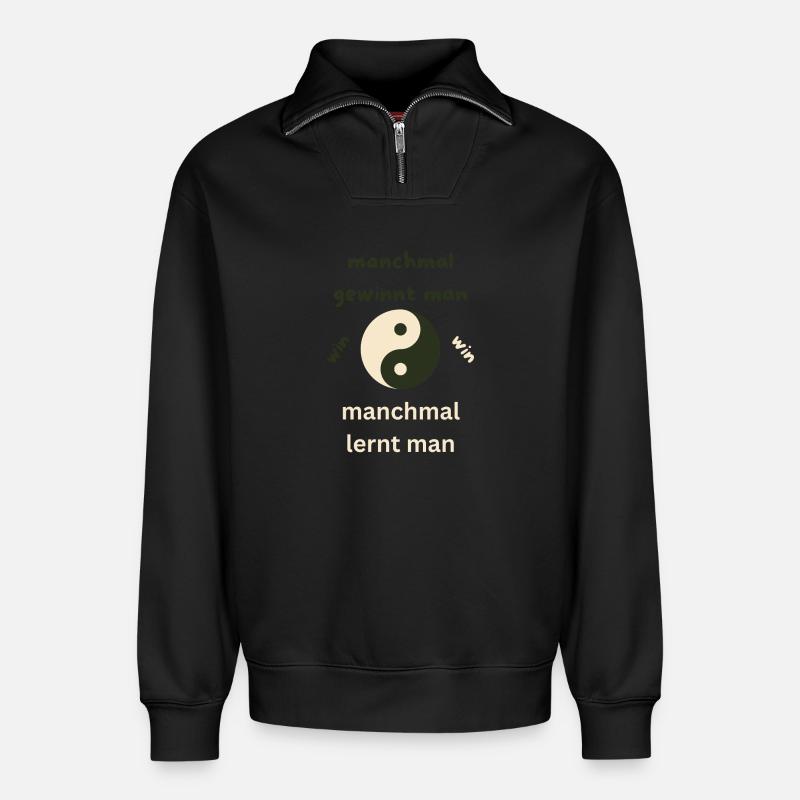 manchmal gewinnt man - Relaxed Unisex Organic Half Zip Sweatshirt – von SPREAD - Schwarz