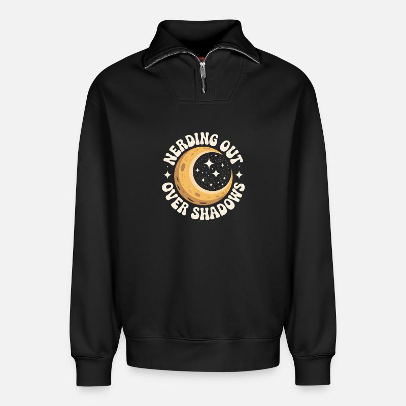 Schatten-Nerd | Sonnenfinsternis - Relaxed Unisex Organic Half Zip Sweatshirt – von SPREAD - Schwarz