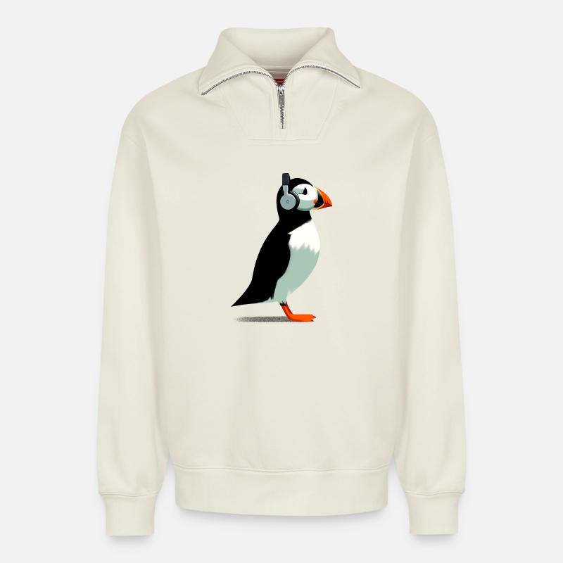Papageitaucher mit Kopfhörern - Relaxed Unisex Organic Half Zip Sweatshirt – von SPREAD - Naturweiß