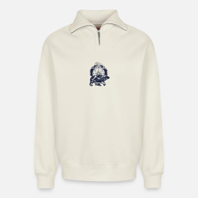 Nordsternbär im Kompasswald - Relaxed Unisex Organic Half Zip Sweatshirt – von SPREAD - Naturweiß