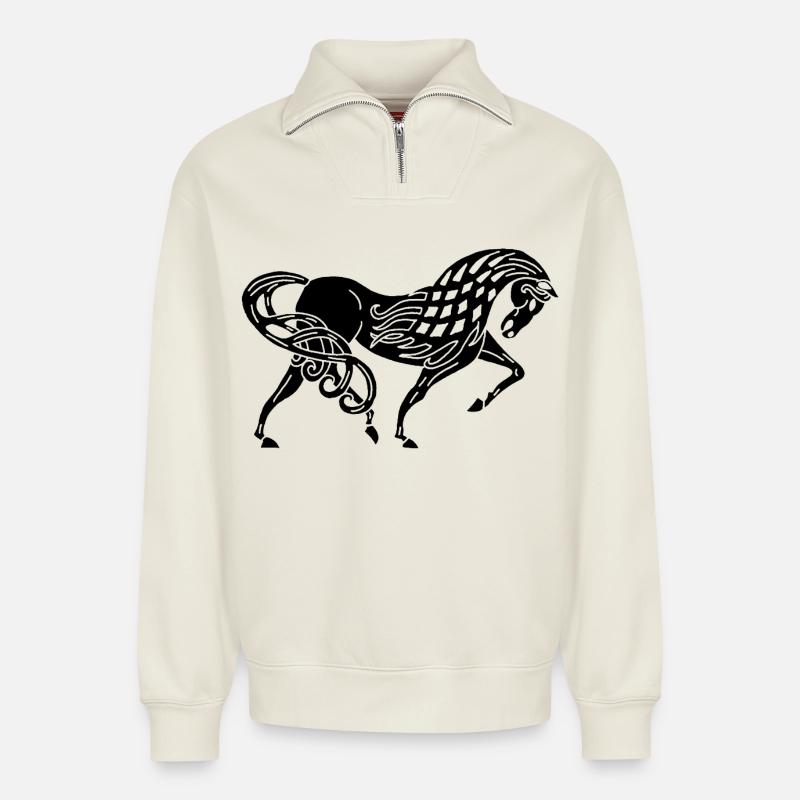 Schwarzes keltisches Pferd - Relaxed Unisex Organic Half Zip Sweatshirt – von SPREAD - Naturweiß