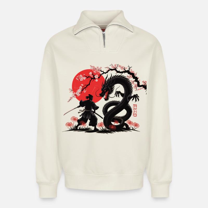 Samurai vs Drache Shirt Drachenkampf - Relaxed Unisex Organic Half Zip Sweatshirt – von SPREAD - Naturweiß