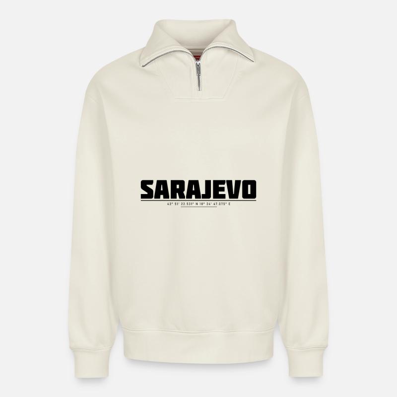 Sarajevo Bih - Relaxed Unisex Organic Half Zip Sweatshirt – von SPREAD - Naturweiß