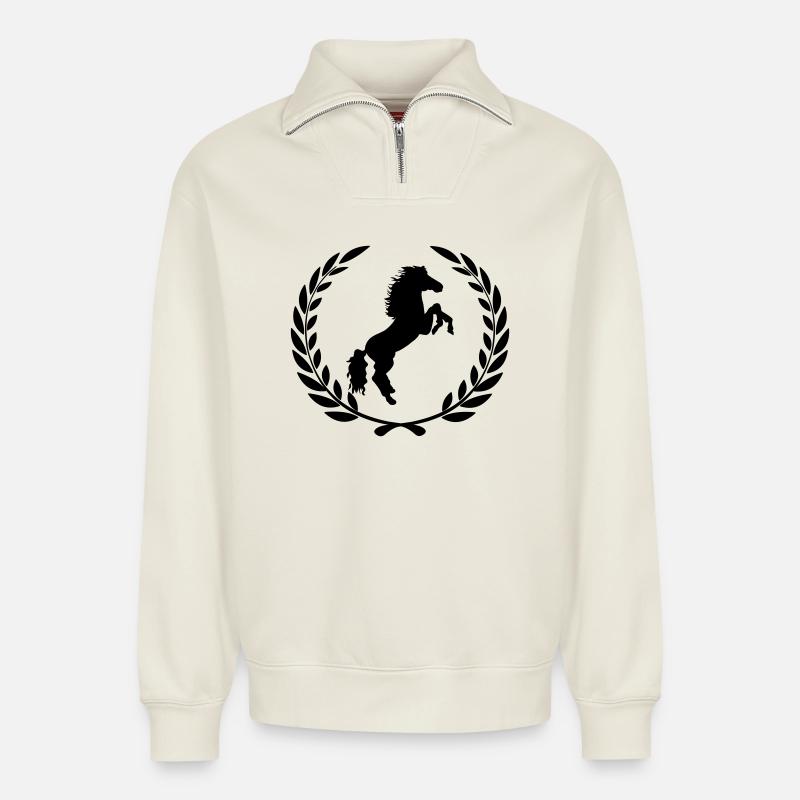 Springender Pferdelorbeerkranz - Relaxed Unisex Organic Half Zip Sweatshirt – von SPREAD - Naturweiß