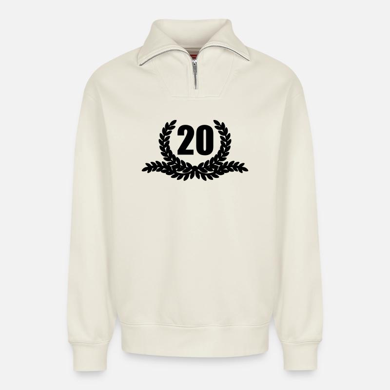 Lorbeerkranz 20 JAHRE - Relaxed Unisex Organic Half Zip Sweatshirt – von SPREAD - Naturweiß