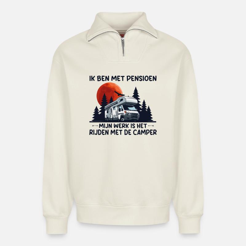 Ich bin ein pensionierter Camper. - Relaxed Unisex Organic Half Zip Sweatshirt – von SPREAD - Naturweiß