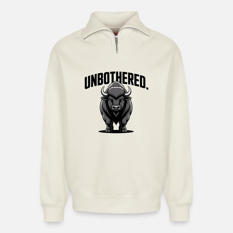 Ungestörtes Stier-Emblem - Relaxed Unisex Organic Half Zip Sweatshirt – von SPREAD - Naturweiß