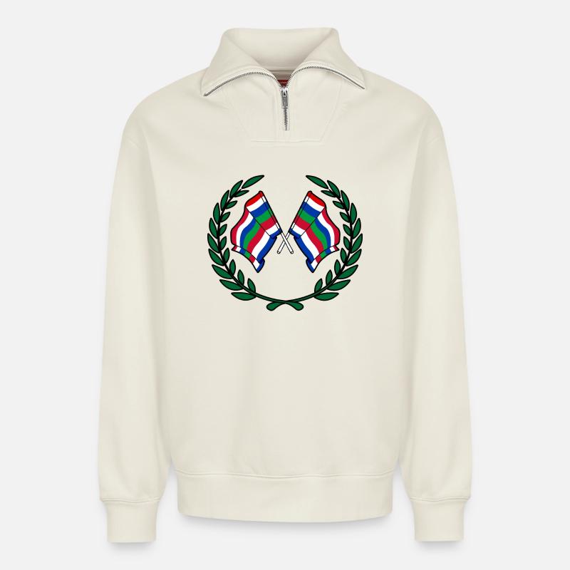 Schier Lorbeerflaggen – Inselstolz - Relaxed Unisex Organic Half Zip Sweatshirt – von SPREAD - Naturweiß