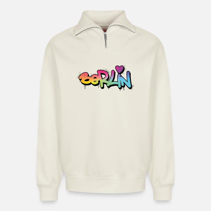 Berlin Graffiti Regenbogen Schrift - Relaxed Unisex Organic Half Zip Sweatshirt – von SPREAD - Naturweiß