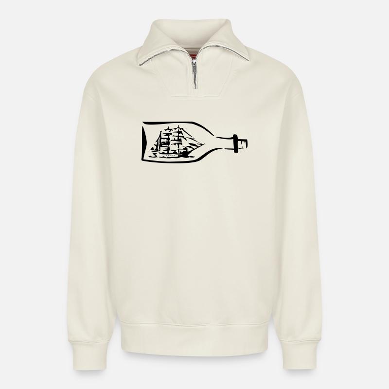 Schiff Flaschenschiff Seefahrt - Relaxed Unisex Organic Half Zip Sweatshirt – von SPREAD - Naturweiß