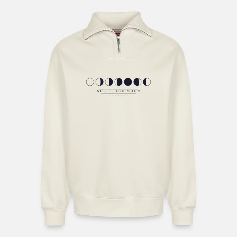 She is the moon - Relaxed Unisex Organic Half Zip Sweatshirt – von SPREAD - Naturweiß