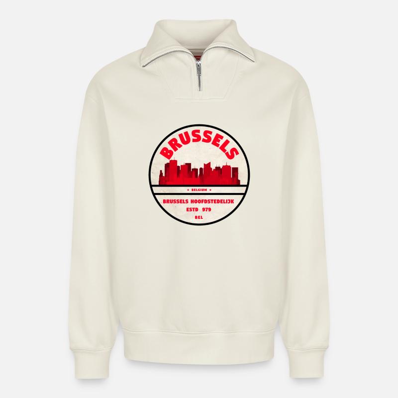 Brüssel Skyline Emblem - Relaxed Unisex Organic Half Zip Sweatshirt – von SPREAD - Naturweiß