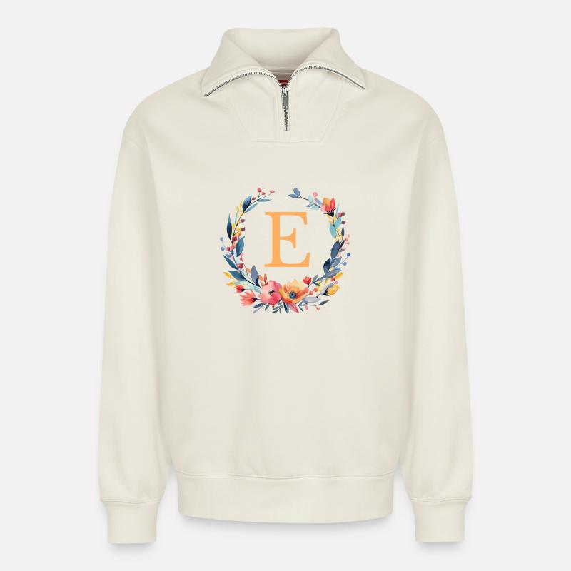 E Monogramm, Blumen-Kranz, personalisierbar - Relaxed Unisex Organic Half Zip Sweatshirt – von SPREAD - Naturweiß
