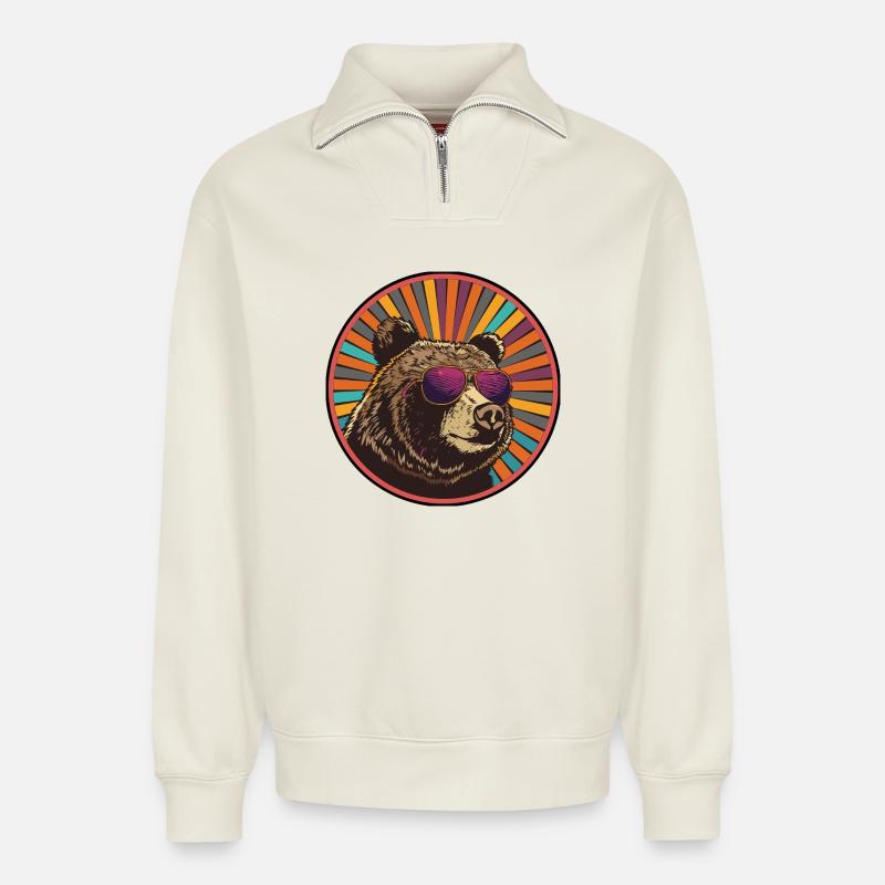 Bär mit Retro-Sonnenbrille - Relaxed Unisex Organic Half Zip Sweatshirt – von SPREAD - Naturweiß
