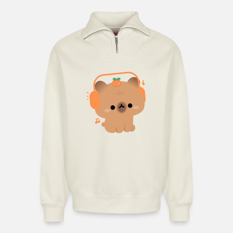 Kawaii Capybara mit Kopfhörern - Relaxed Unisex Organic Half Zip Sweatshirt – von SPREAD - Naturweiß