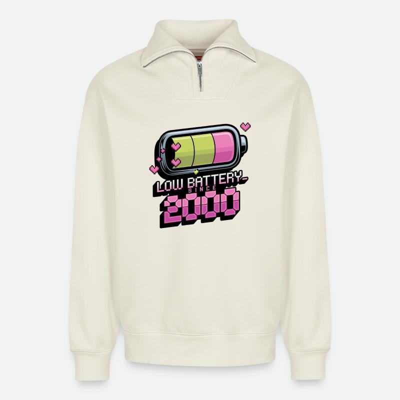 Y2K Retro – Low Battery Since 2000 - Relaxed Unisex Organic Half Zip Sweatshirt – von SPREAD - Naturweiß