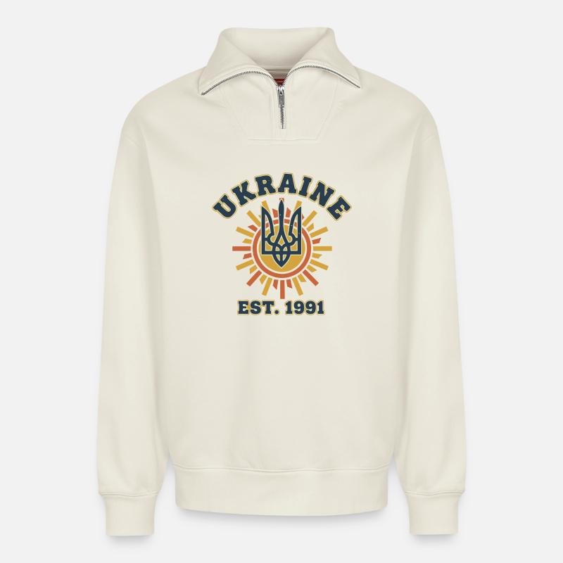 Ukraine Trident Sonnenlogo EST1991 - Relaxed Unisex Organic Half Zip Sweatshirt – von SPREAD - Naturweiß