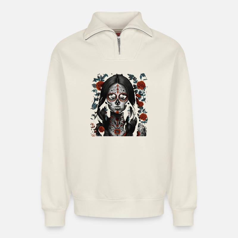Sugar Skull Maiden Blumen Tattoo - Relaxed Unisex Organic Half Zip Sweatshirt – von SPREAD - Naturweiß
