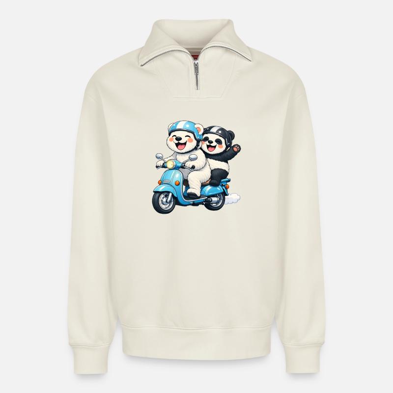 Eisbär und Pandabär auf einem Roller - Relaxed Unisex Organic Half Zip Sweatshirt – von SPREAD - Naturweiß