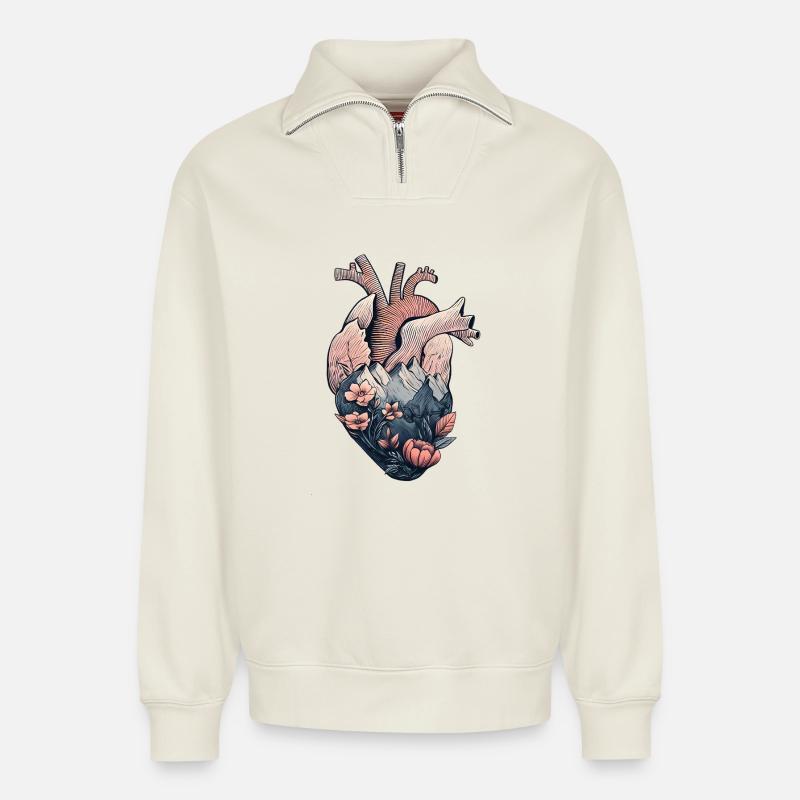 Anatomisches Herz mit Bergen und Blumen - Relaxed Unisex Organic Half Zip Sweatshirt – von SPREAD - Naturweiß