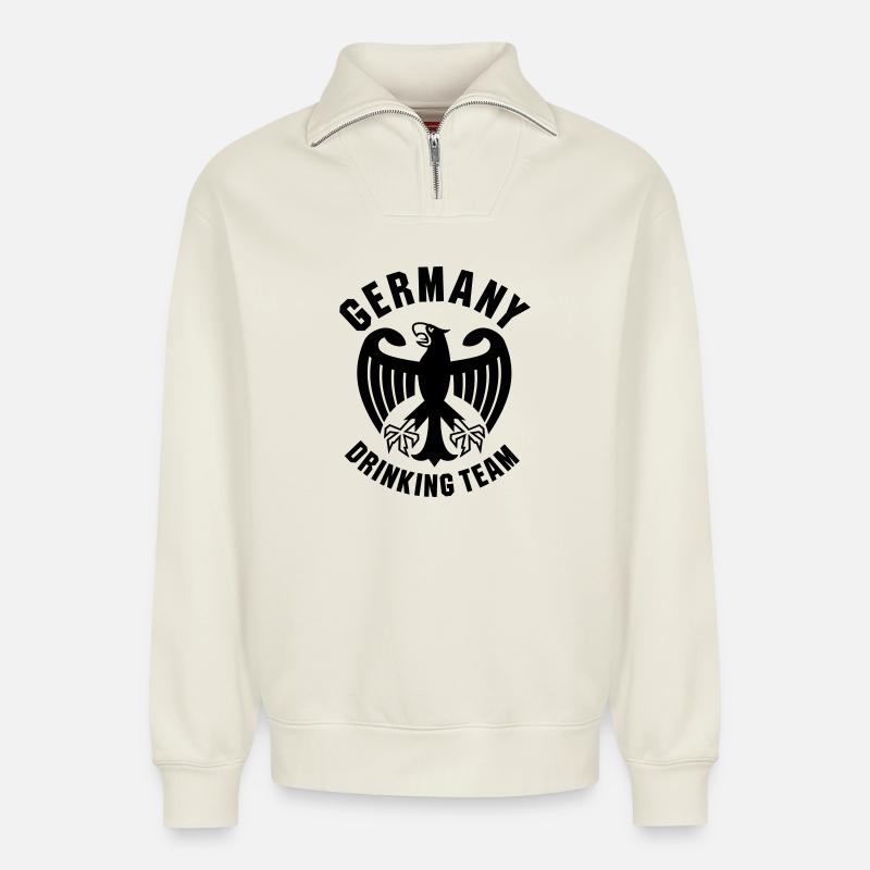 Germany Drinking Team - Relaxed Unisex Organic Half Zip Sweatshirt – von SPREAD - Naturweiß