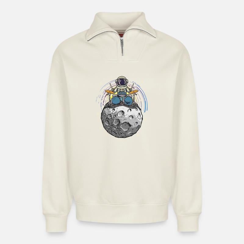 Space-Drummer auf dem Mond - Relaxed Unisex Organic Half Zip Sweatshirt – von SPREAD - Naturweiß