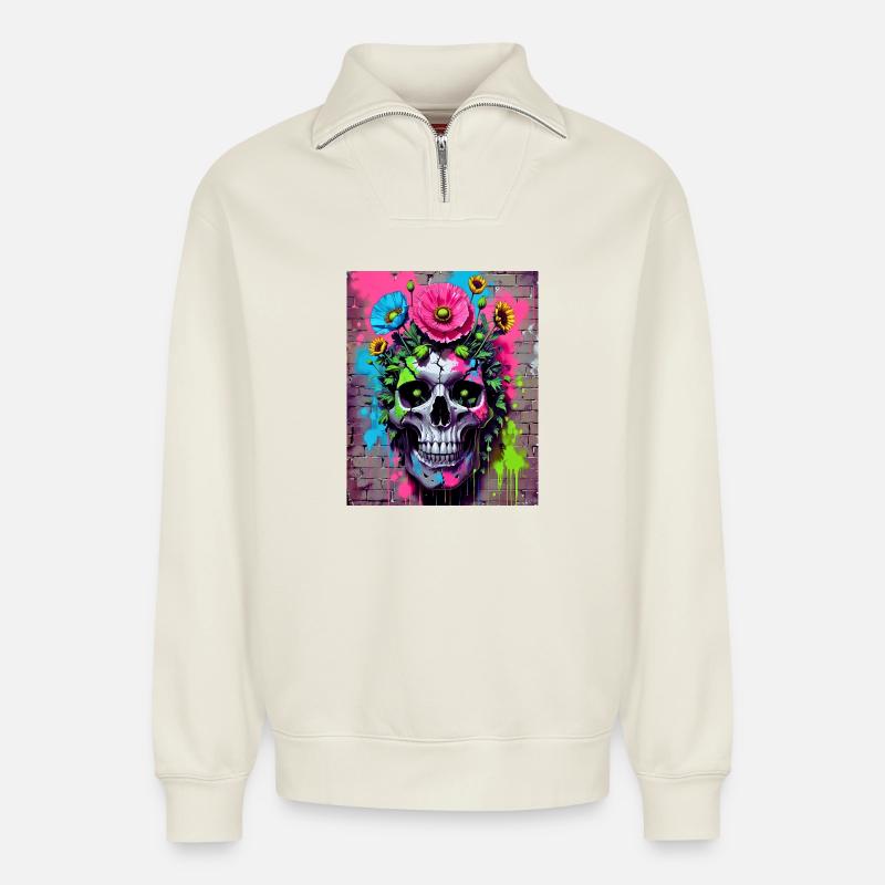 Totenkopf Blumen - Relaxed Unisex Organic Half Zip Sweatshirt – von SPREAD - Naturweiß