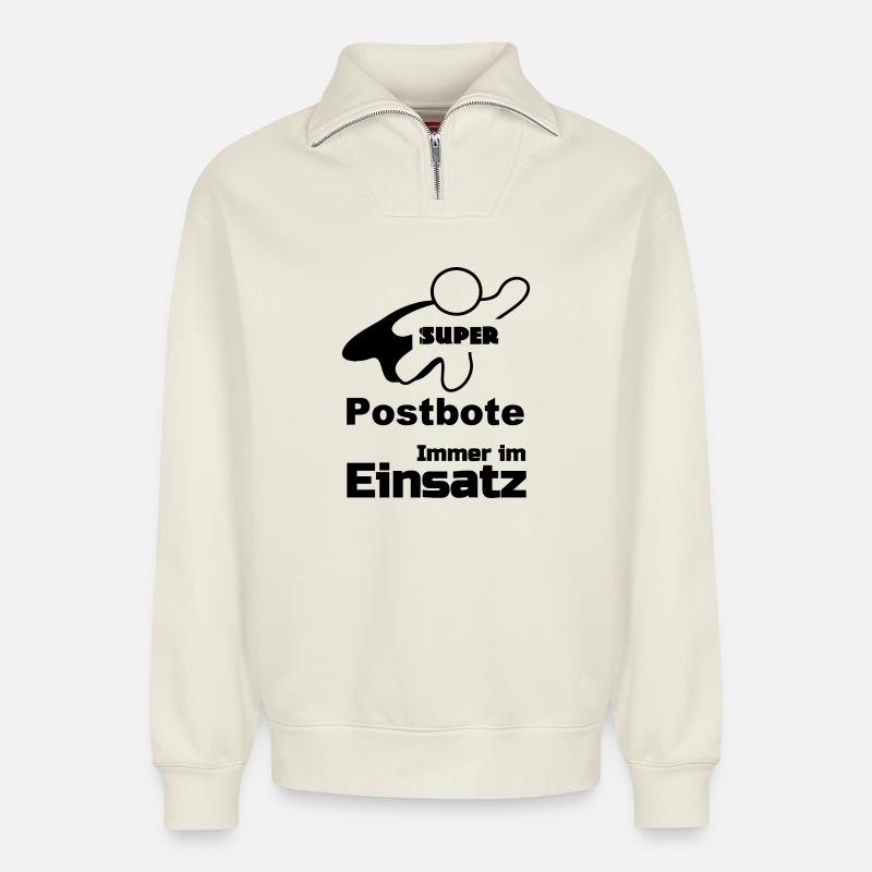 Super Postbote Geschenk - Relaxed Unisex Organic Half Zip Sweatshirt – von SPREAD - Naturweiß