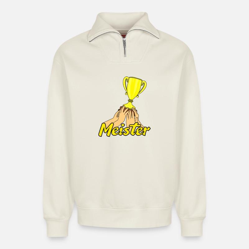 Triumphier Trophäen-Design - Relaxed Unisex Organic Half Zip Sweatshirt – von SPREAD - Naturweiß