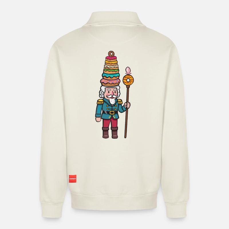 Donut-Cracker Nussknacker - Relaxed Unisex Organic Half Zip Sweatshirt – von SPREAD - Naturweiß