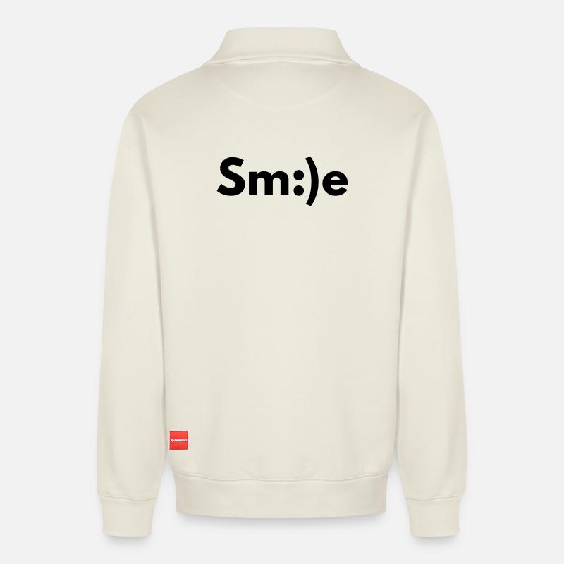 lächelnd, lächelnd, lächelnd - Relaxed Unisex Organic Half Zip Sweatshirt – von SPREAD - Naturweiß
