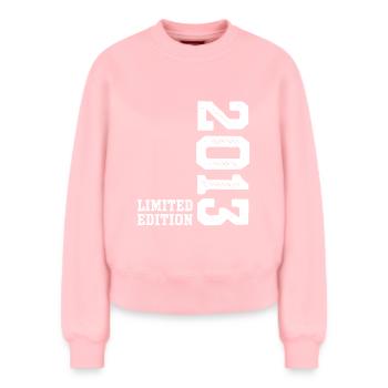 13th Birthday 2013 Limited Edition Boy Girls - Relaxed Women's Organic Sweatshirt – by SPREAD - rose - Front - AI Model Female 180 light (180cm)
