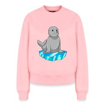 Seehund Eisscholle - Relaxed Women's Organic Sweatshirt – by SPREAD - rose - Front - AI Model Female 180 light (180cm)