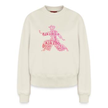 Die Aikido-Schülerinnen und Aikido passen zusammen - Relaxed Frauen Organic Sweatshirt – von SPREAD - Naturweiß - Vorne - AI Model Female 180 light (180cm)