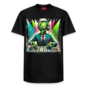 DJ extraterrestre élégant - Conception de vibrations de fête galactique - T-shirt unisexe décontracté en coton Supima – de SPREAD - noir - Devant - AI Model Female 172 light (172cm) & AI Model Male 178 light (178cm)