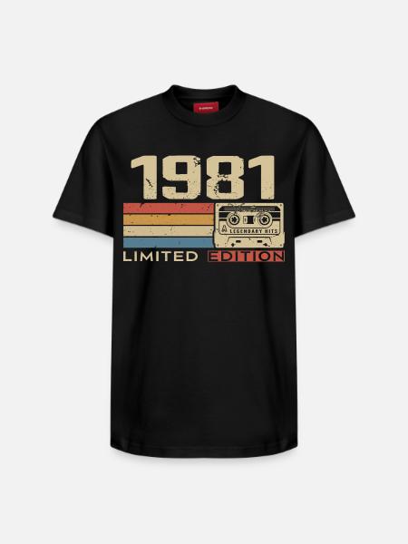Legenden 1981 Vintage 1981 Jubileum 1981 vintage - T-shirt unisex met relaxed fit van Supima-katoen – van SPREAD - zwart
