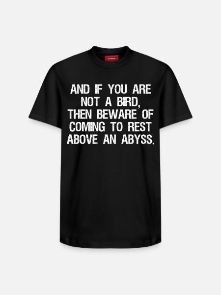 og hvis du ikke er en fugl, så pas på med at komme - Unisex T-shirt i Supima-bomuld med afslappet pasform – fra SPREAD - sort