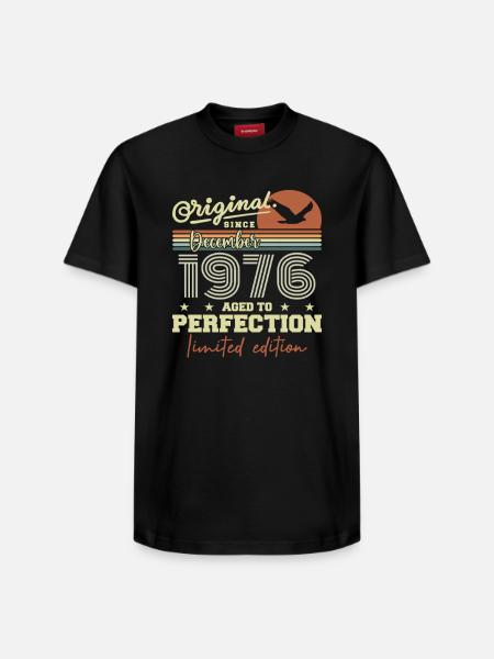 49th Birthday | Original December 1976 - Relaxed Unisex Supima Cotton T-Shirt – by SPREAD - black