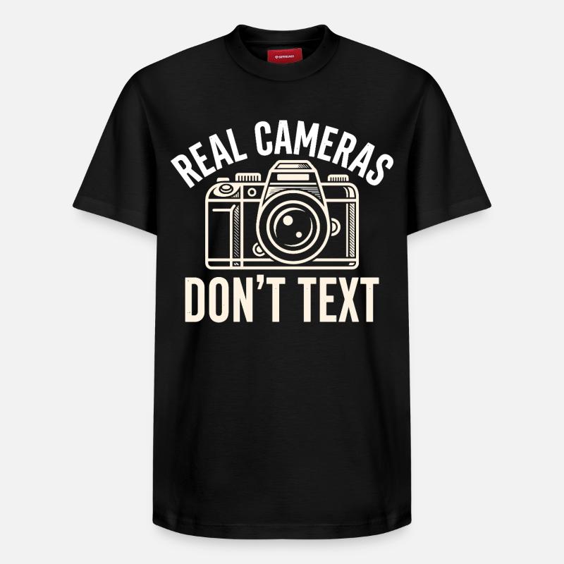 Real Cameras Don’t Text Statement - Relaxed Unisex Supima Cotton T-Shirt – von SPREAD - Schwarz