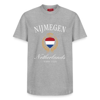 Couronne des armoiries de Nimègue – Souvenir de voyage aux Pays-Bas - T-shirt unisexe décontracté en coton Supima – de SPREAD - gris chiné - Devant - AI Model Female 172 dark (172cm) & AI Model Male 185 dark (185cm)