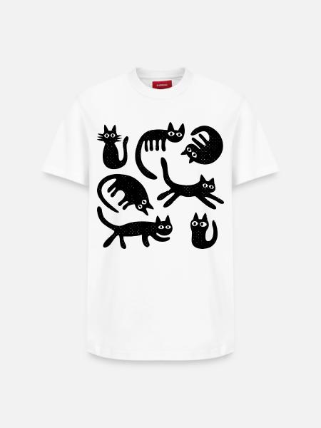Sieben Glückskatzen L Schwarz - Relaxed Unisex Supima Cotton T-Shirt – von SPREAD - Weiß