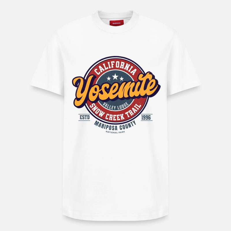 Yosemite Valley Lodge Abzeichen-Design - Relaxed Unisex Supima Cotton T-Shirt – von SPREAD - Weiß