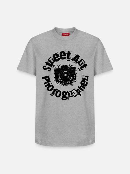 Street Art Fotograf - Relaxed Unisex Supima Cotton T-Shirt – von SPREAD - Weiß