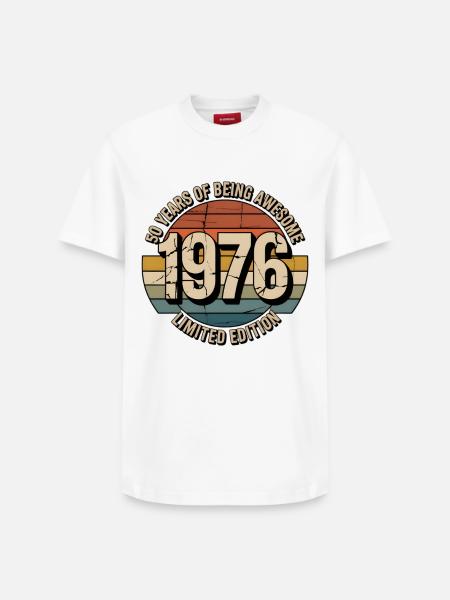 50-års fødselsdags-vintage skjorte – 1976 retro-gave - Unisex T-shirt i Supima-bomuld med afslappet pasform – fra SPREAD - hvid