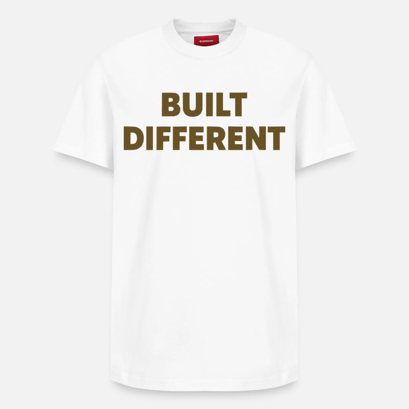 Typographie d’affirmation différente construite - T-shirt unisexe décontracté en coton Supima – de SPREAD - blanc