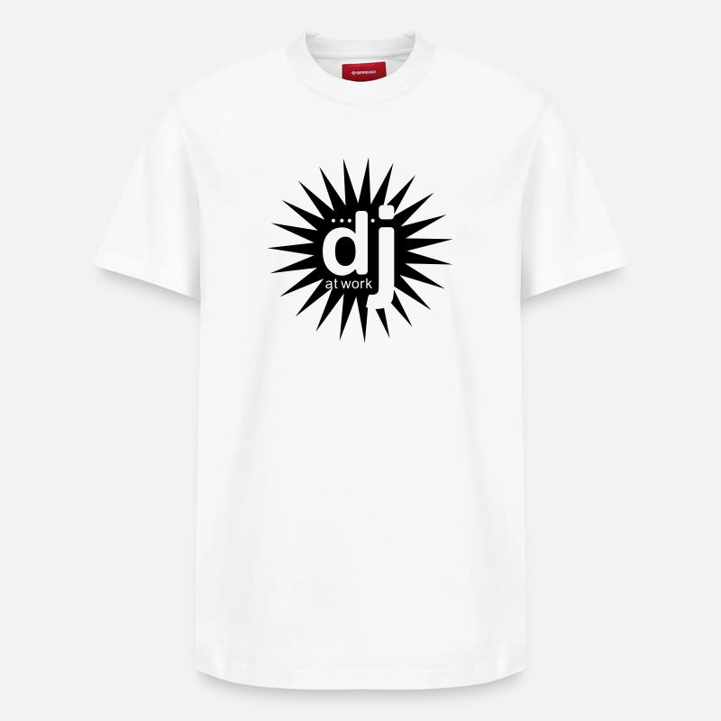 DJ bei der Arbeit - Relaxed Unisex Supima Cotton T-Shirt – von SPREAD - Weiß