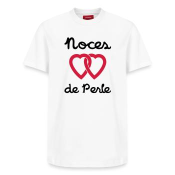 Noces de Perle - T-shirt unisexe décontracté en coton Supima – de SPREAD - blanc - Devant - AI Model Female 172 dark (172cm) & AI Model Male 185 dark (185cm)