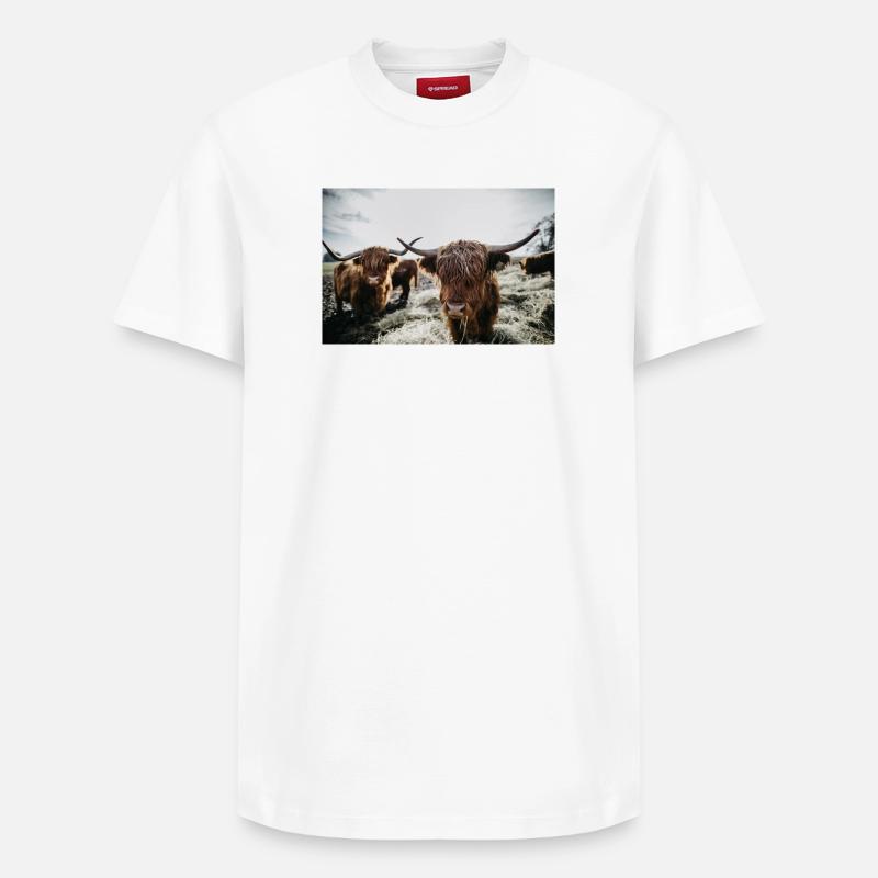 Bovins écossais des Highlands - T-shirt unisexe décontracté en coton Supima – de SPREAD - blanc