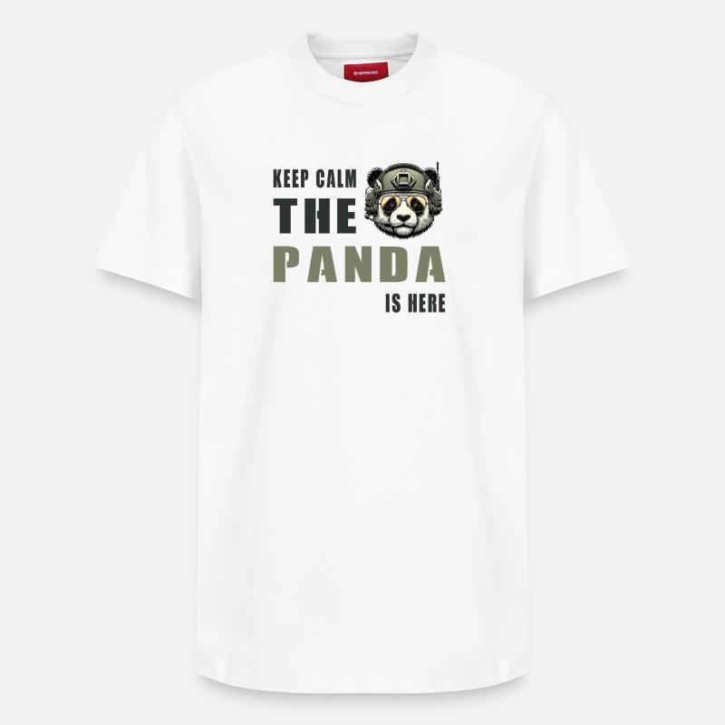 Taktischer Panda – Keep Calm - Relaxed Unisex Supima Cotton T-Shirt – von SPREAD - Weiß